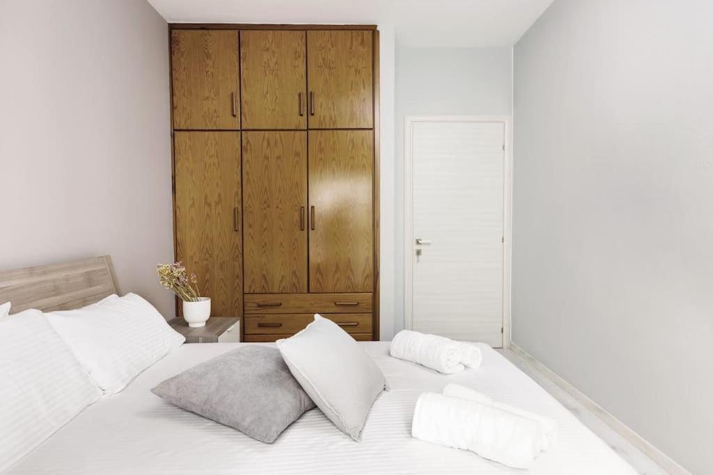 Casa Navarino - Premium Apartment In The City Centre Tesalonika Bagian luar foto